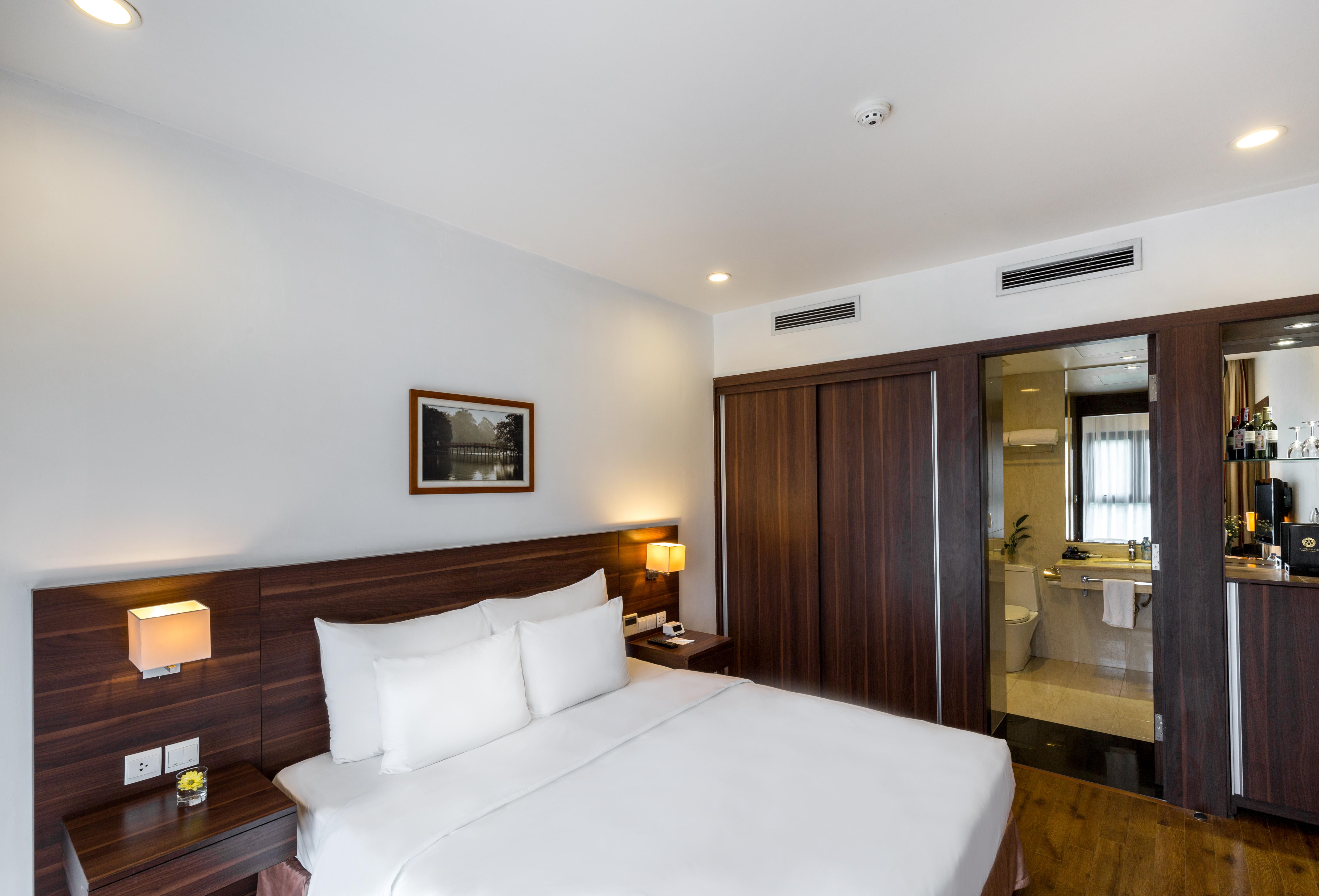 Authentic Hanoi Boutique Hotel Bagian luar foto