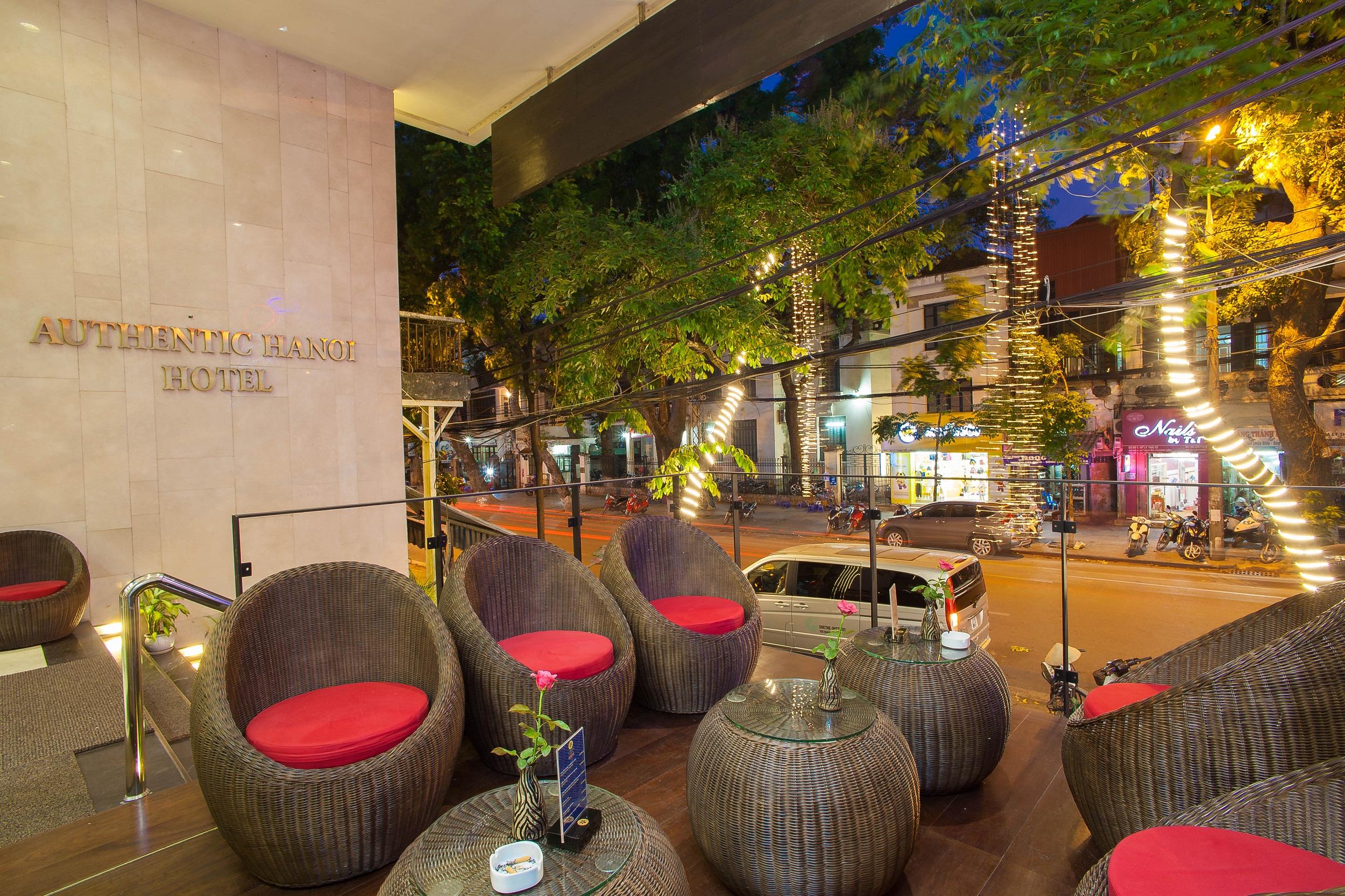 Authentic Hanoi Boutique Hotel Bagian luar foto