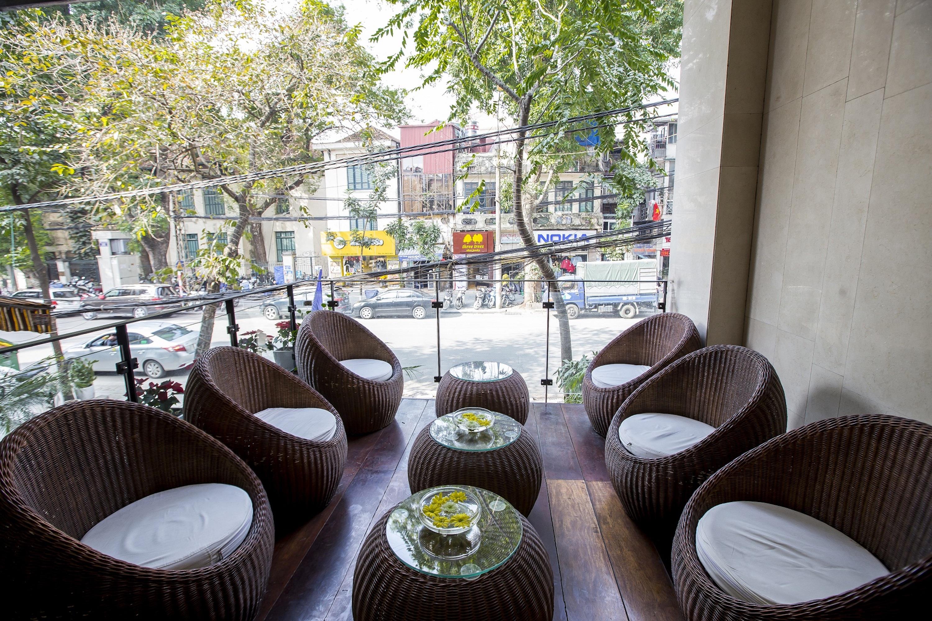 Authentic Hanoi Boutique Hotel Bagian luar foto