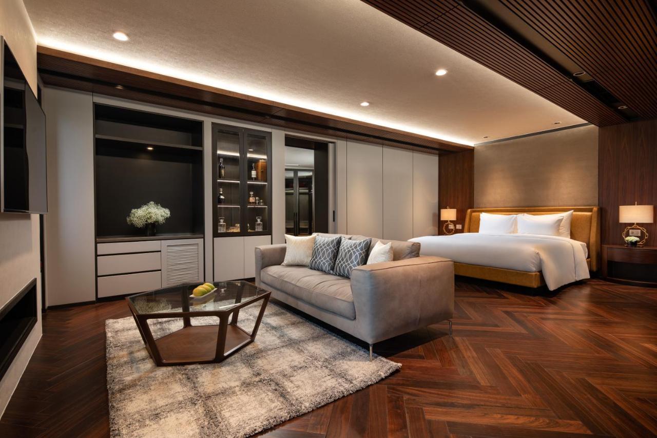 Authentic Hanoi Boutique Hotel Bagian luar foto