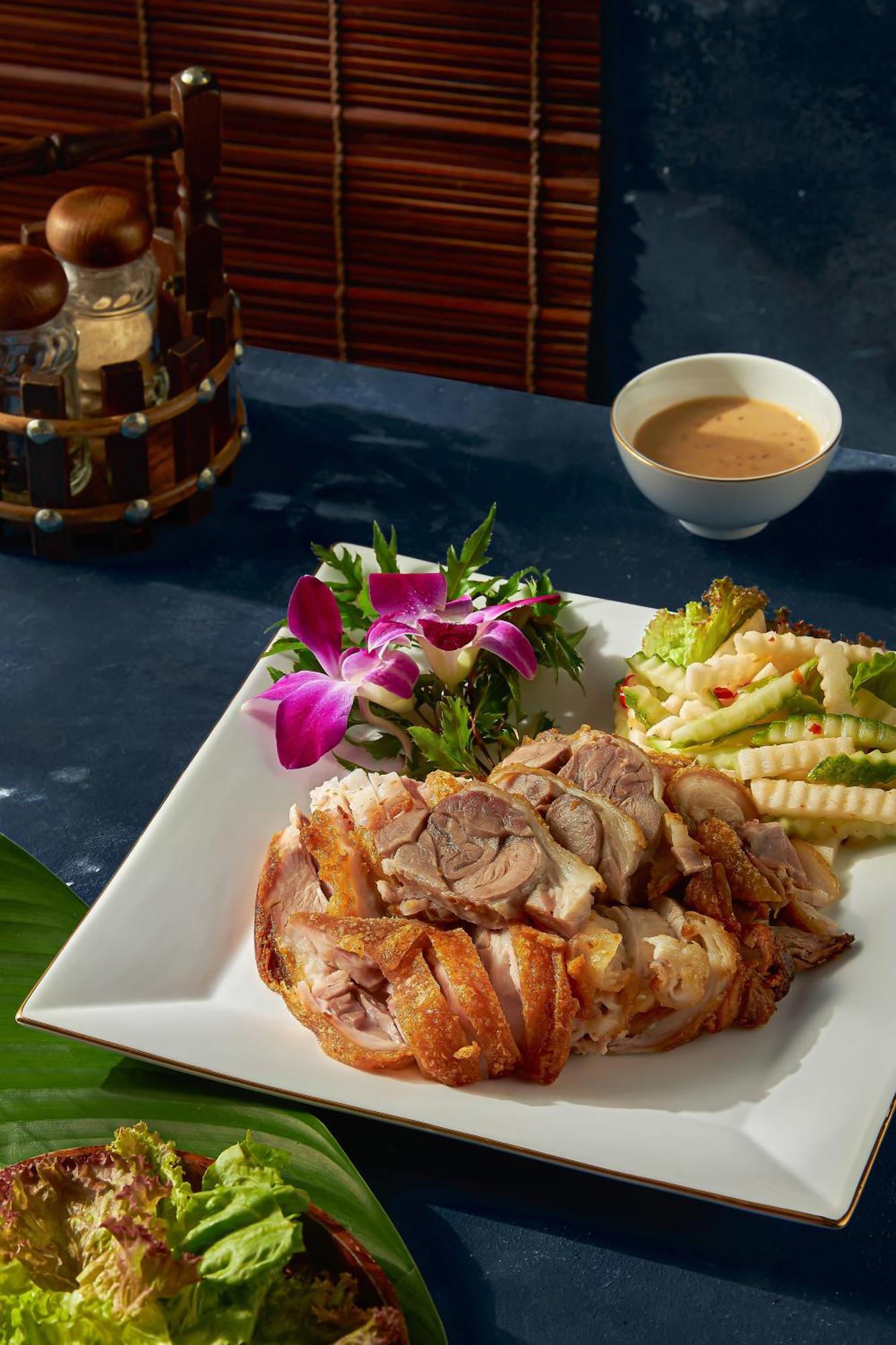 Authentic Hanoi Boutique Hotel Bagian luar foto