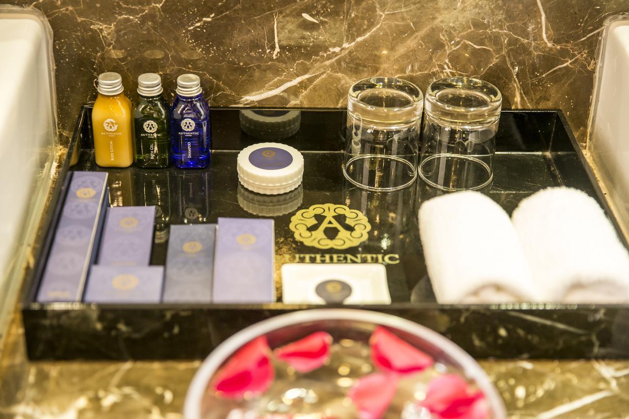 Authentic Hanoi Boutique Hotel Bagian luar foto